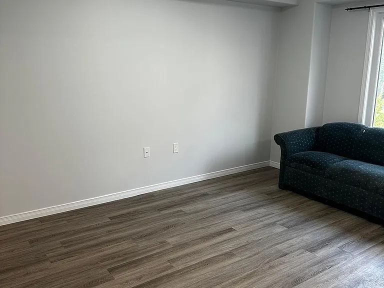 1650 Hetherington Dr — Photo 5