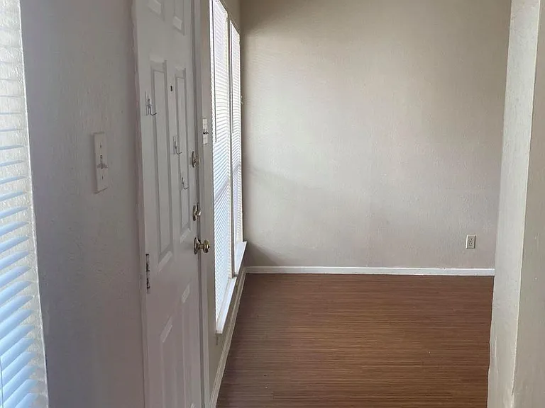 3115 Helms St — Photo 6