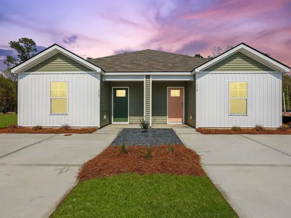 117 Mims Academy Dr, Harleyville, SC 29448