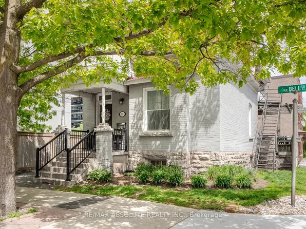 231 Bell St N, Ottawa, ON K1R 7E1