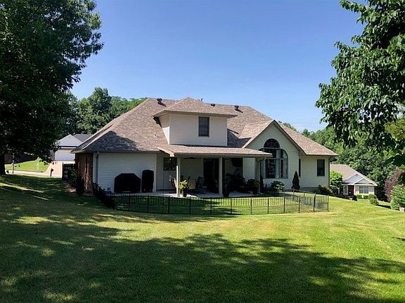 2nd image of 237 Madelines Park Cir