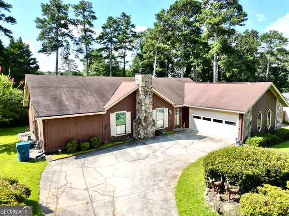 1166 Lakeridge Ct, Grayson, GA 30017