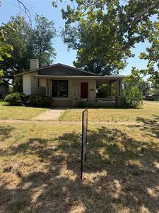 700 N 11th St, Frederick, OK, 73542