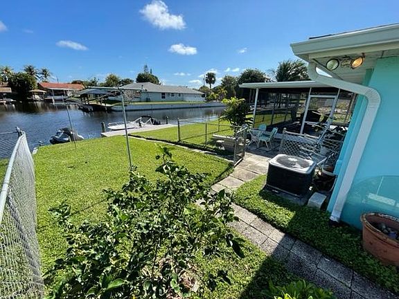 3rd image of 1118 Lake Clarke Dr
