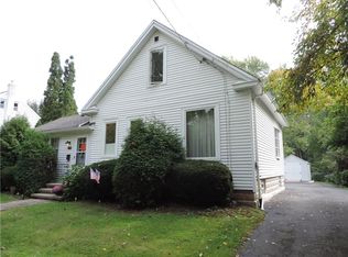 180 Clayton St, Rochester, NY 14612