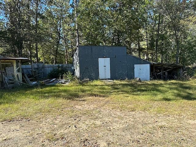 2nd image of 5012 Whitetail Rd NE