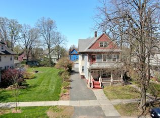 54 Washington Rd, Springfield, MA 01108