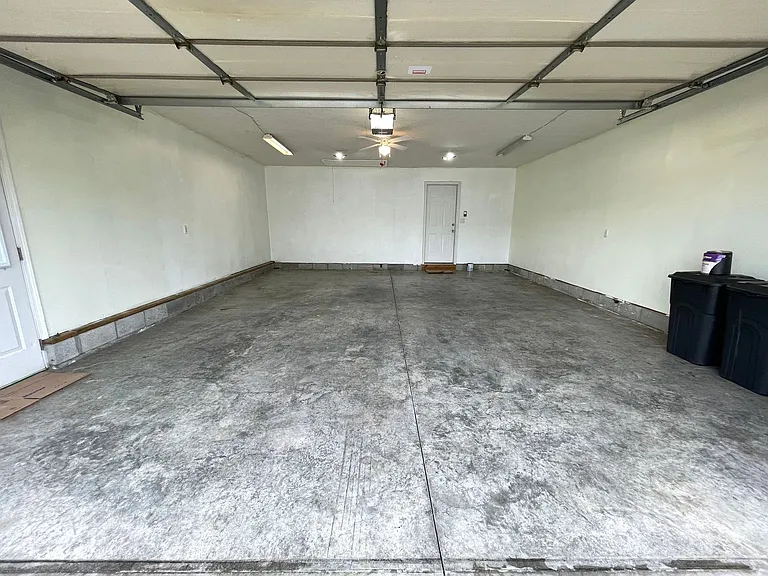 1547 Overlook Cir — Photo 24