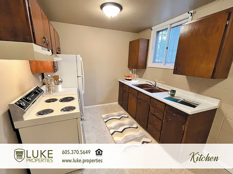 516 S Menlo Ave #1 — Photo 5