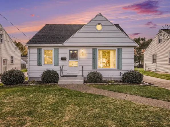 1304 Northlawn St NE, Grand Rapids, MI 49505