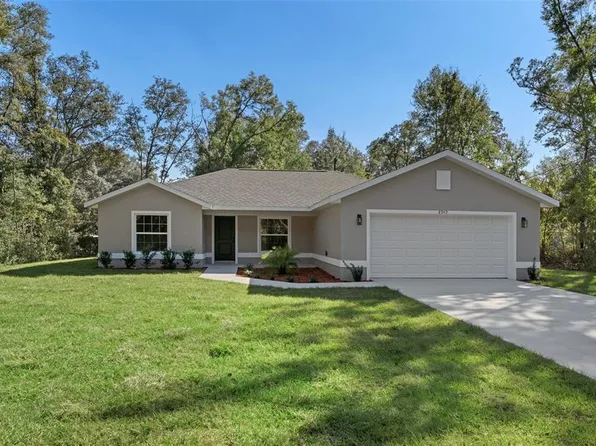 7018 N Foxdale Dr, Citrus Springs, FL 34434