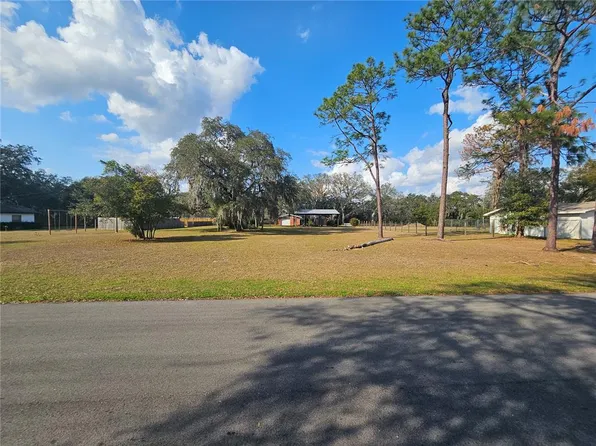 Spruce Rd N #10, Lakeland, FL 33809