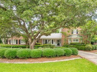 1525 Fairway Dr, Charleston, SC 29412