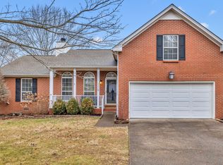 129 Holly Ln, White House, TN 37188