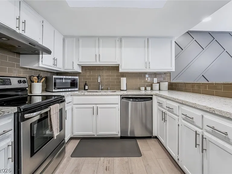 3450 Erva St #230 — Photo 19