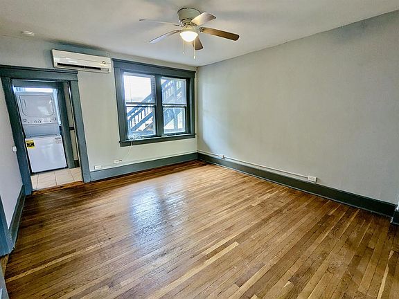 5th image of 2914 Idlewood Ave APT 4