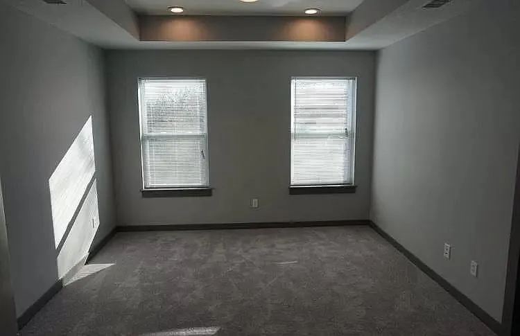 7603 N Mercier Ct — Photo 5