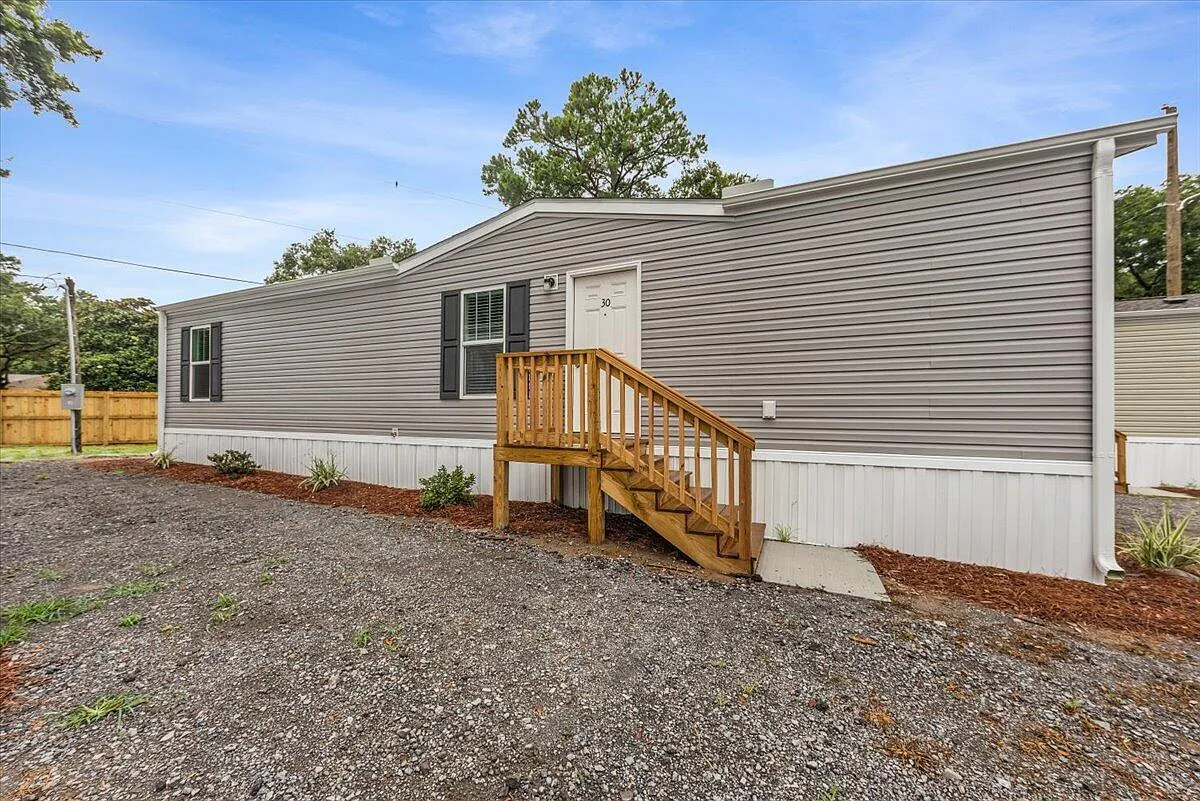 2 bed, 2.0 bath, 700 sqft, $1,850 — Photo 4