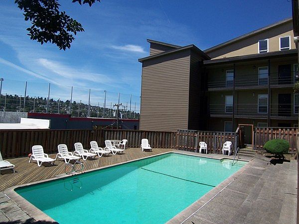 1st image of 2655 14th Ave W APT 405