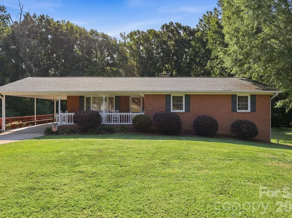 538 Pecan Dr, Oakboro, NC 28129