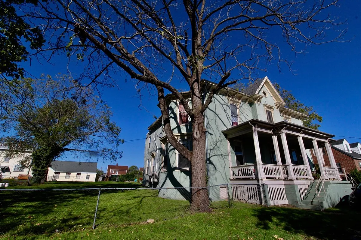 Photo 1 of 14 - 317 Park Ave - Harrisonburg, VA Primary Photo - 317 Park Ave