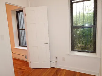 Sold by Washington Realty Corp.