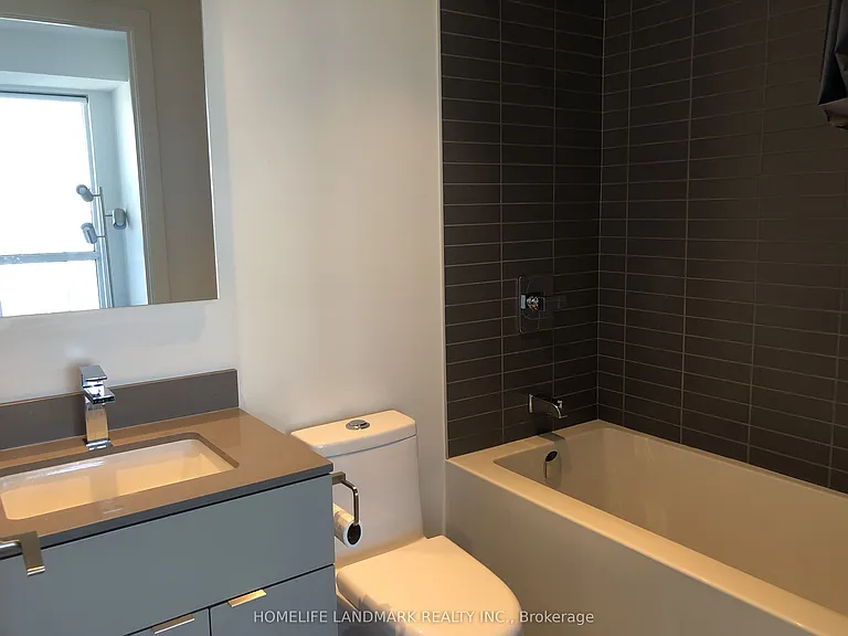 7 Grenville St #2507 — Photo 12