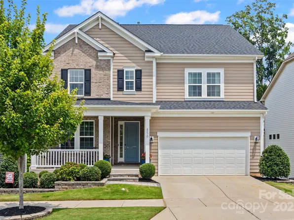 856 Neff Ct, Fort Mill, SC 29715