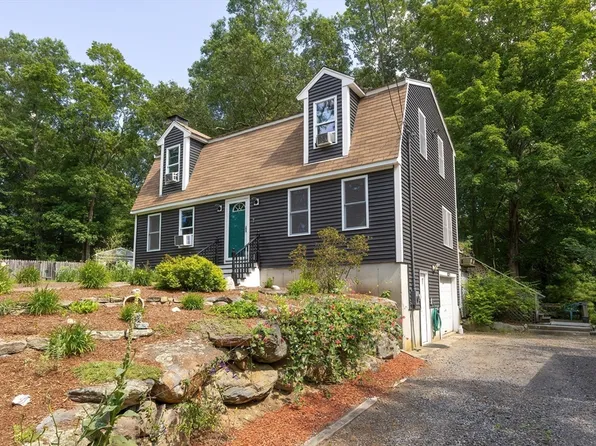 200 S Worcester St, Norton, MA 02766