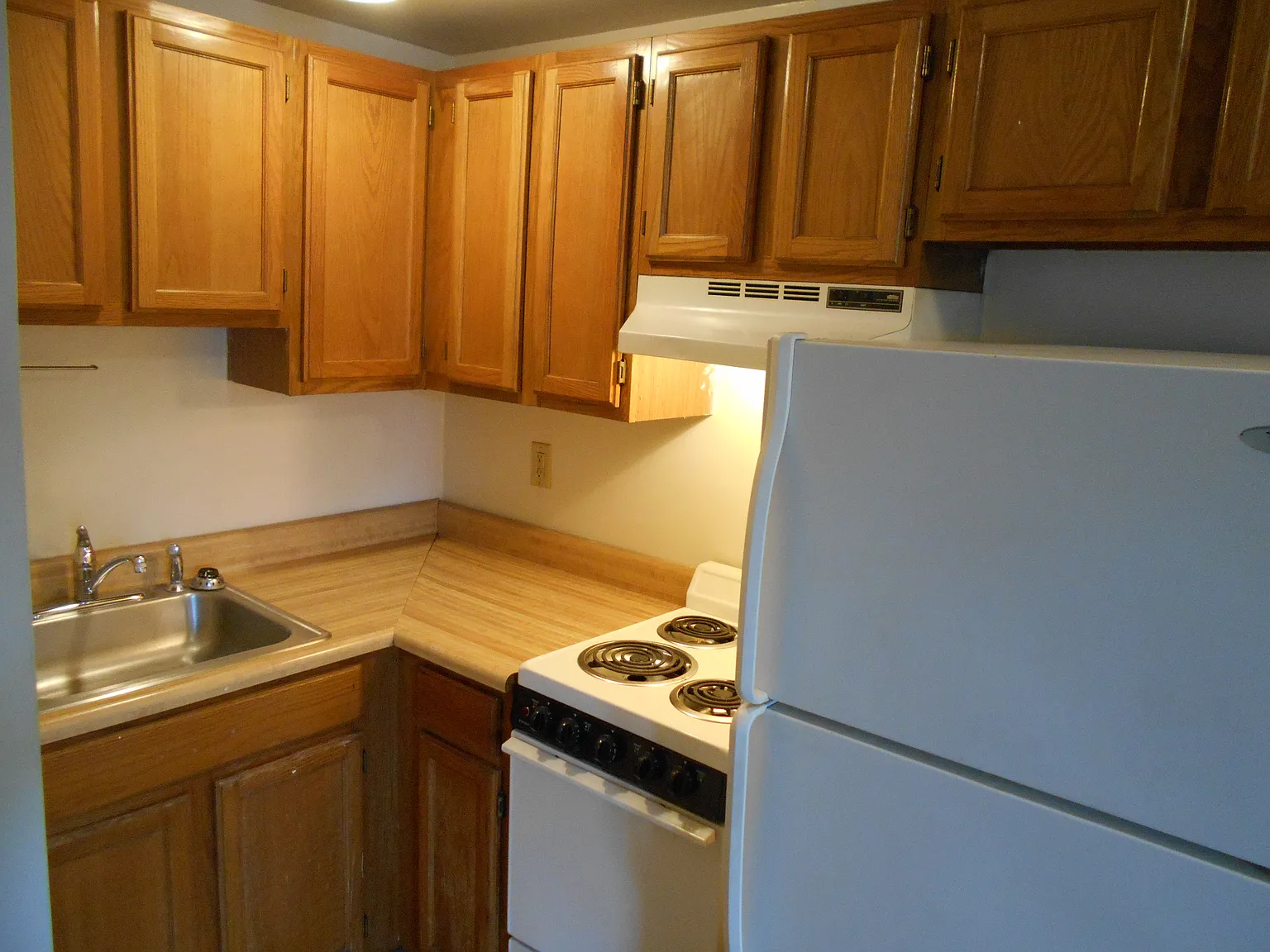 1 bed, $1,200 — Photo 4