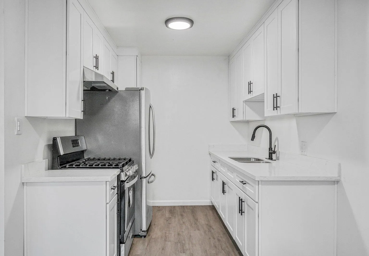 1 bed, 1.0 bath, $1,599 — Photo 1