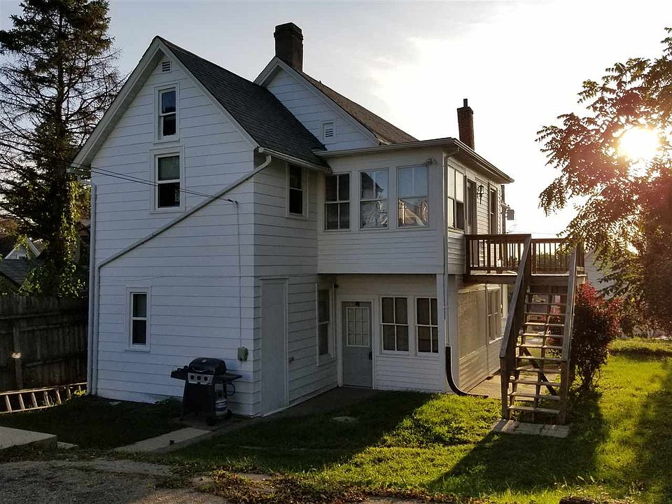 2nd image of 2757 Broadway St
