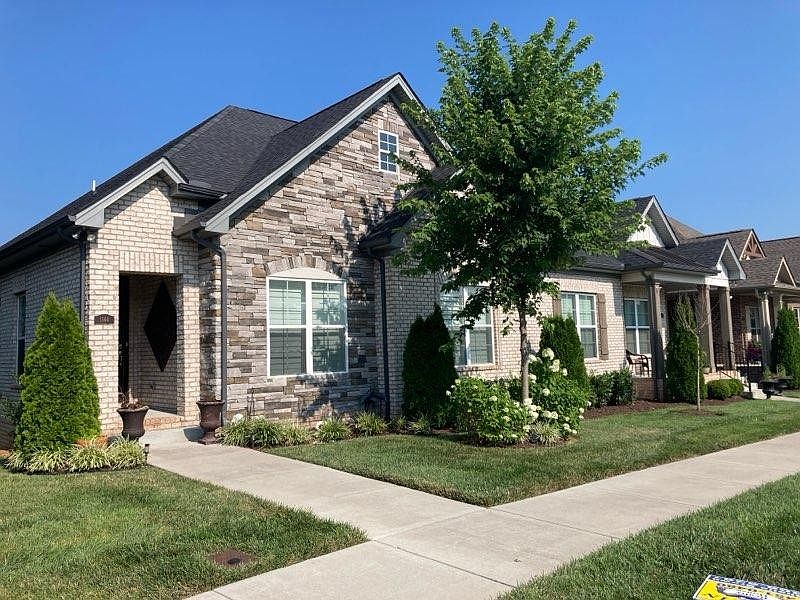 1st image of 1144 Cavaletti Cir W