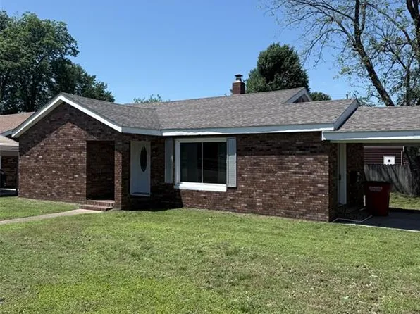 328 Helen St, Sikeston, MO 63801