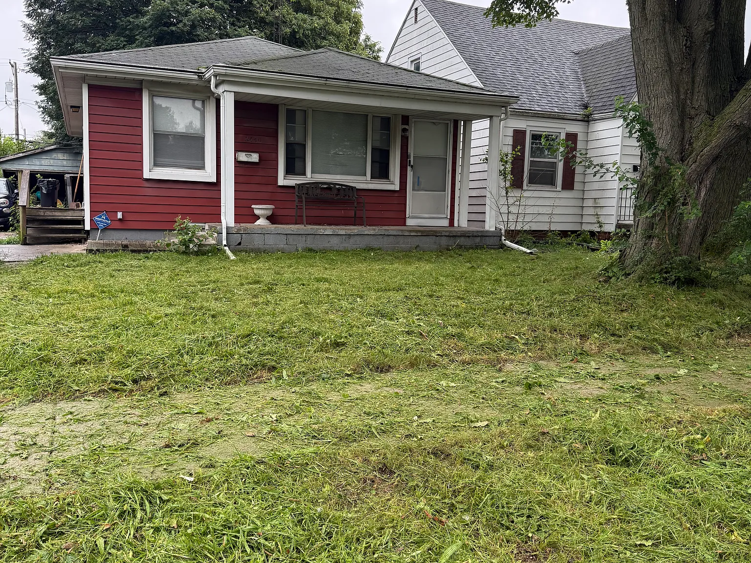 3 bed, 1000 sqft, $1,100 — Photo 1