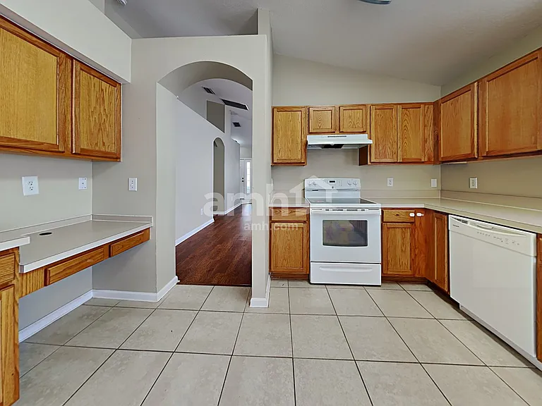 10319 Soaring Eagle Dr — Photo 3