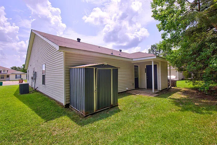 15119 Deer Creek Dr #B — Photo 23
