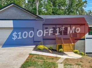 1505 E Saluda Lake Rd, Greenville, SC 29611