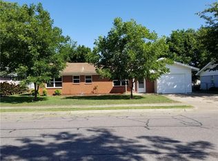 217 SW Murphy Rd, Burleson, TX 76028