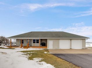 N3109 Maiden Lane Rd, Reeseville, WI 53579