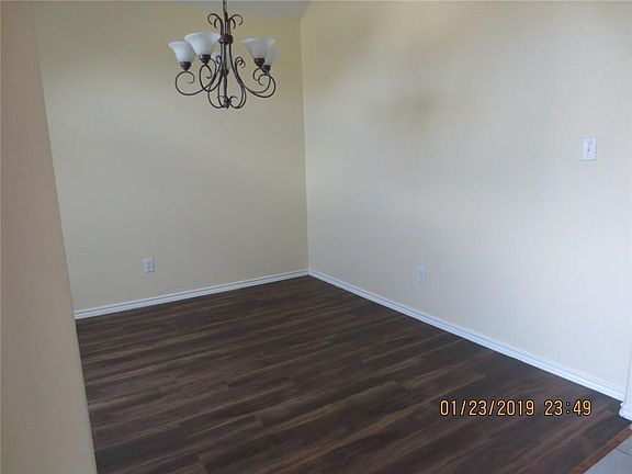 3rd image of 1316 Tippler Dr