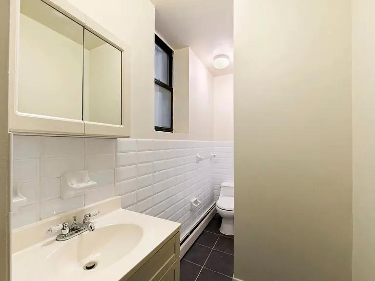 963 Columbus Ave #2A — Photo 5