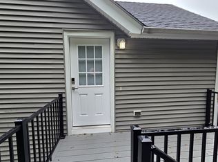 32 Lexington Ave, Norwalk, CT 06854