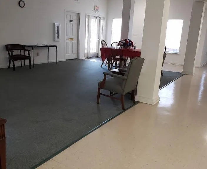 12320 Commercial Dr — Photo 9