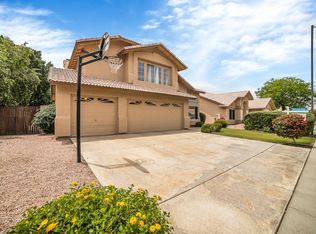 5629 W Blackhawk Dr, Glendale, AZ 85308