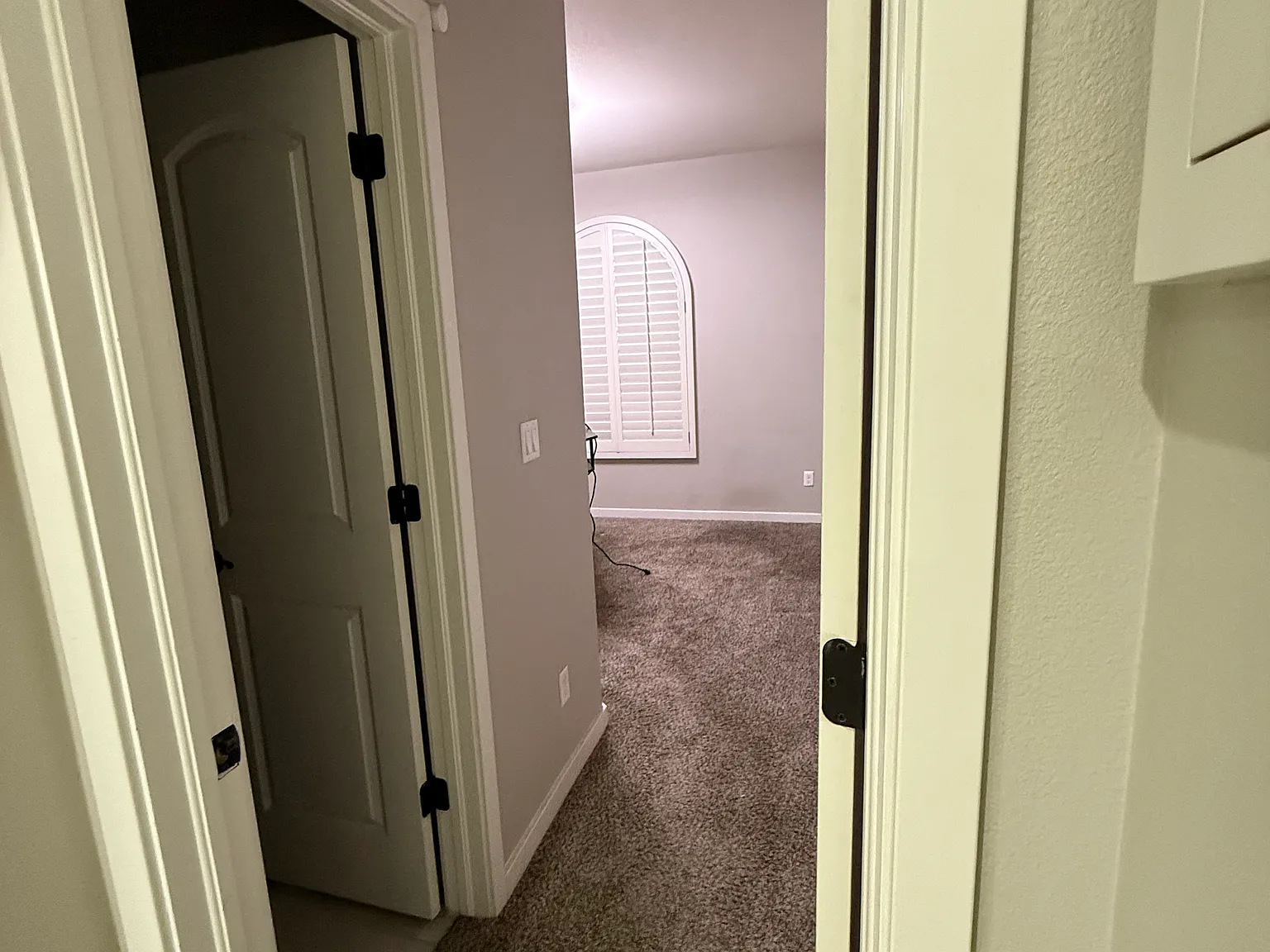3 bed, 1647 sqft, $2,100 — Photo 2