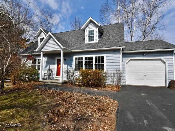 39 Whipple Way, Altamont, NY 12009