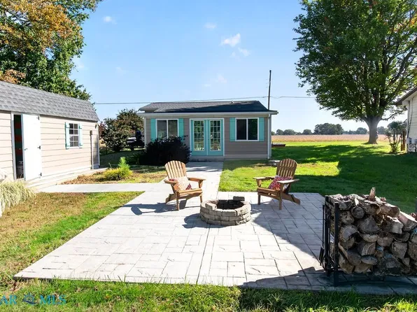 160 Bluebird Rd, Hague, VA 22469
