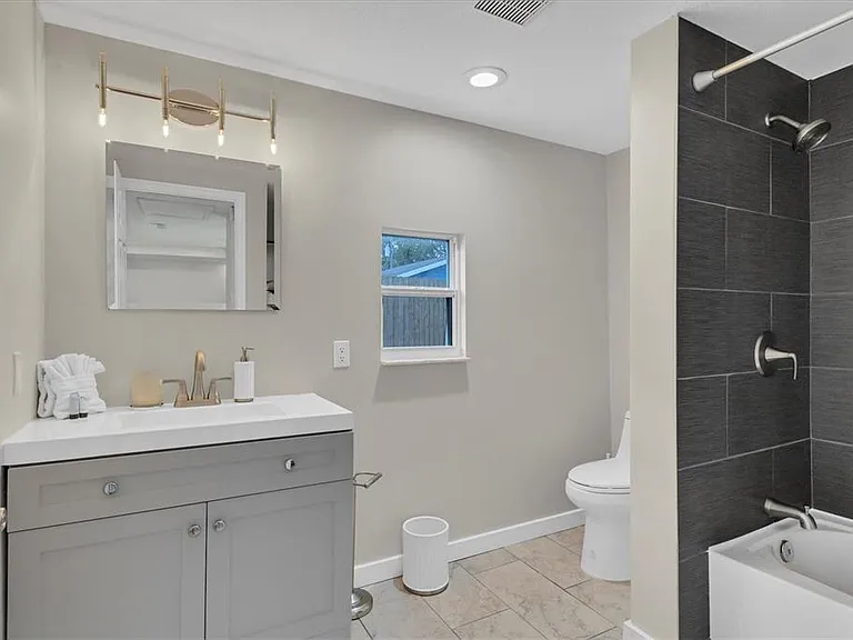 4110 Iola Dr — Photo 24