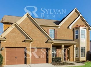 6231 Stonelake Dr SW, Atlanta, GA 30331